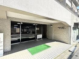 湯島武蔵野マンションのエントランス