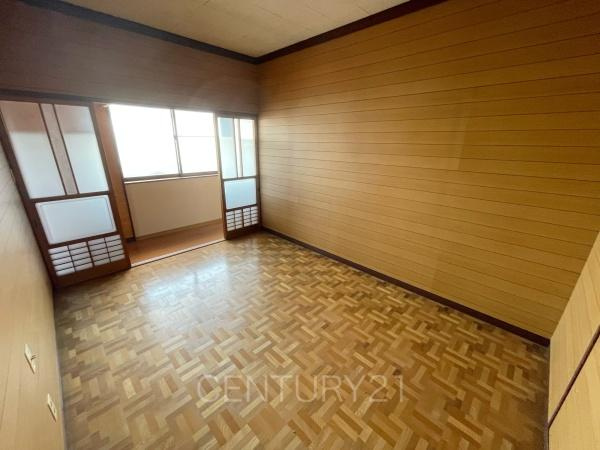 前橋市堀之下町中古一戸建ての洋室|２階の洋室です