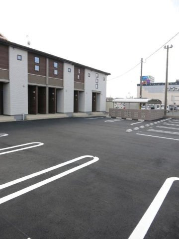 【駐車場】 | ラシック　米津