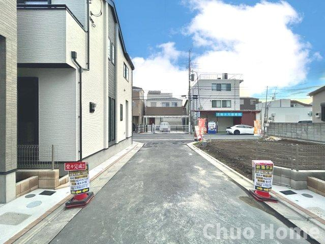葛飾区南水元4丁目新築分譲住宅の前面道路含む現地写真|全面道路