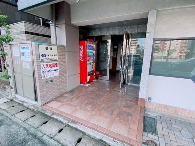 【エントランス】 | スクエア大橋