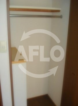 プレサンス難波WESTの収納|プレサンス難波ＷＥＳＴ　クローゼット