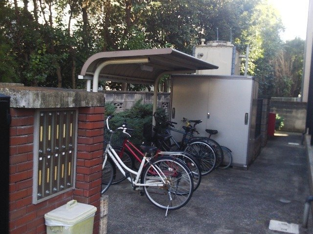【その他】 | レオパレスオークス | 駐輪場