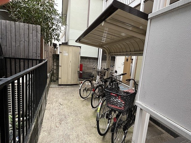 【その他】 | レオパレスグランデⅡ | 駐輪場　原付＆自転車のみ駐輪可能