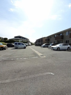 【駐車場】 | ウェルフェアＣ