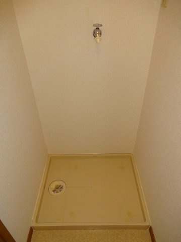 コンフォート茶臼山Ｂの洗面所