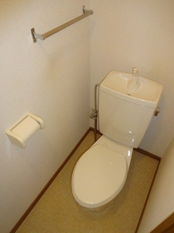 コンフォート茶臼山Ｂのトイレ