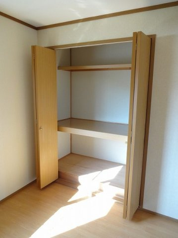 コンフォート茶臼山Ｂの収納
