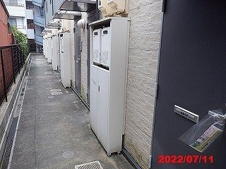 レオパレス大門の玄関