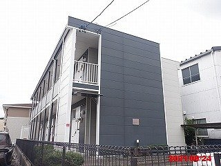レオパレススマイリーの外観