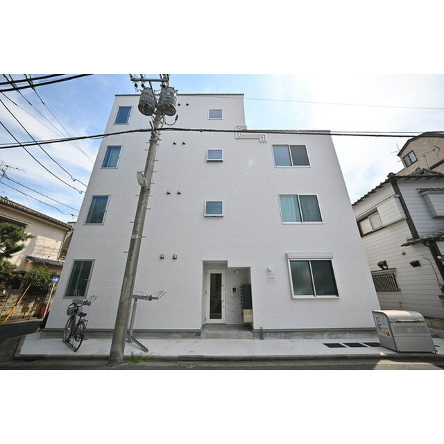 クラウディア柴又の外観