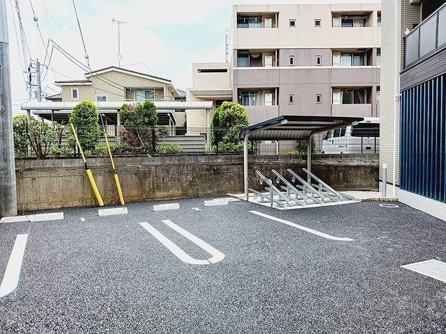 オークランドコーポの駐車場