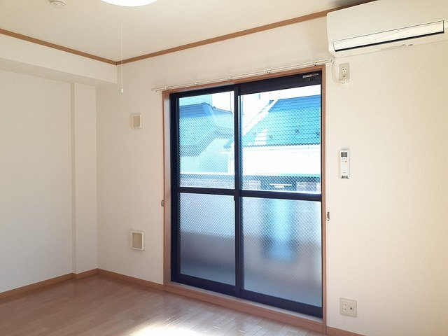 ヒラソル市川の内装