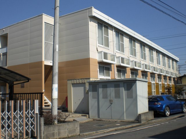 レオパレスフィット川越の外観