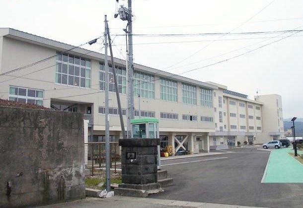 【周辺】 | エトワール・イースト | 湯沢南中学校まで1400m