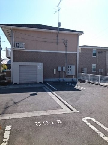 ウィッシュⅡの駐車場