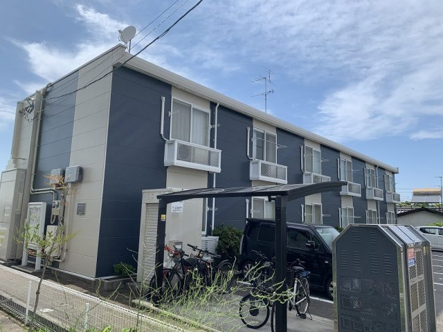 レオパレスいずみの外観