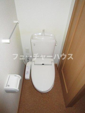 アムールベルＢのトイレ|シンプルで使いやすいトイレです