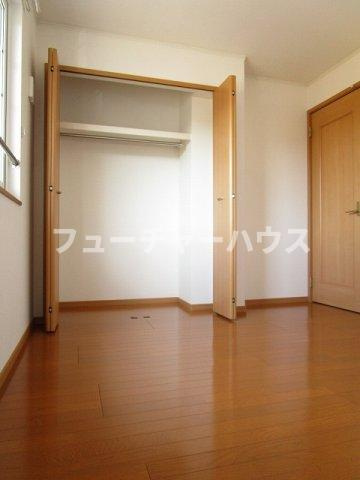 アムールベルＢの収納|こまごまとしたものを収納できそうですね