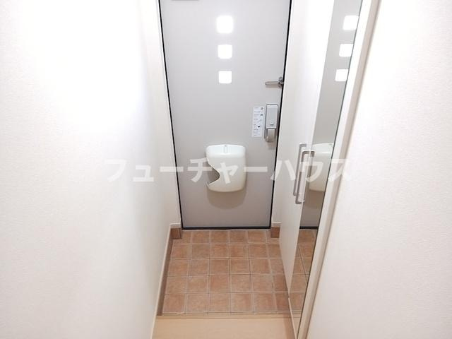 エスポワールなめかわＢの玄関