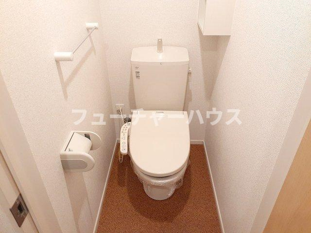 ラフレシールＣのトイレ|落ち着いたトイレです