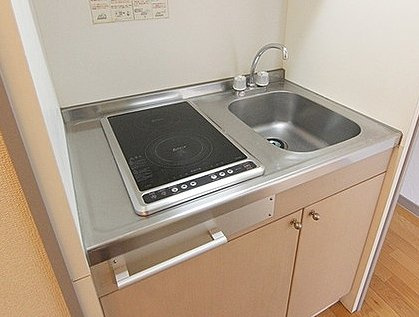 レオパレスグランディルのキッチン|備品や設備仕様は号室等により異なります現地をご確認下さい。