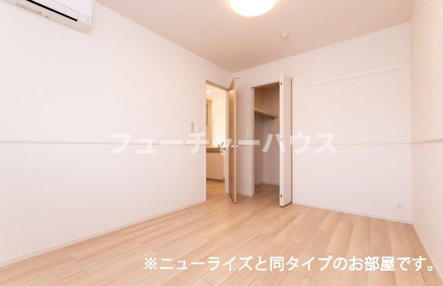 トムトックライズⅡの内装