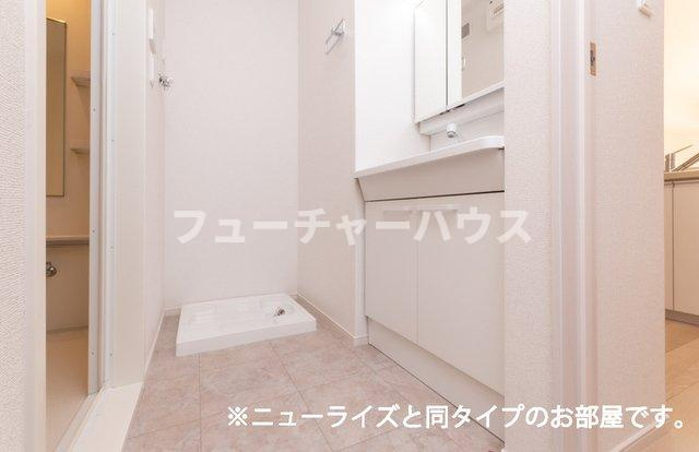 トムトックライズⅡの洗面所