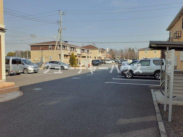 パーク　フィネ　Ｂの駐車場
