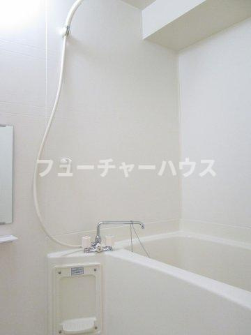 エヴァーグリーンの浴室