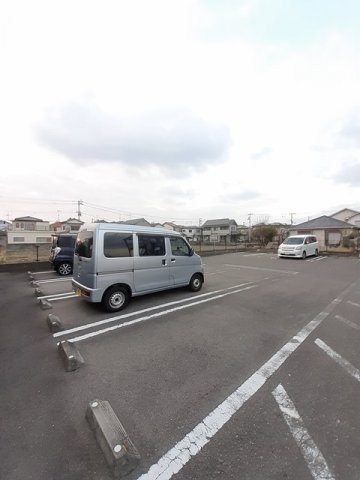 プリマ　ステラ　Ⅱの駐車場