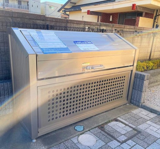 レオパレスアドニスのその他|専用ゴミ置き場