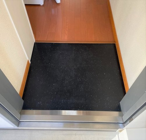 レオパレスＳｔａｒの玄関