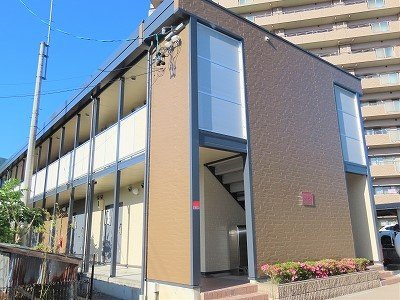 レオパレスセブンハート上田の外観