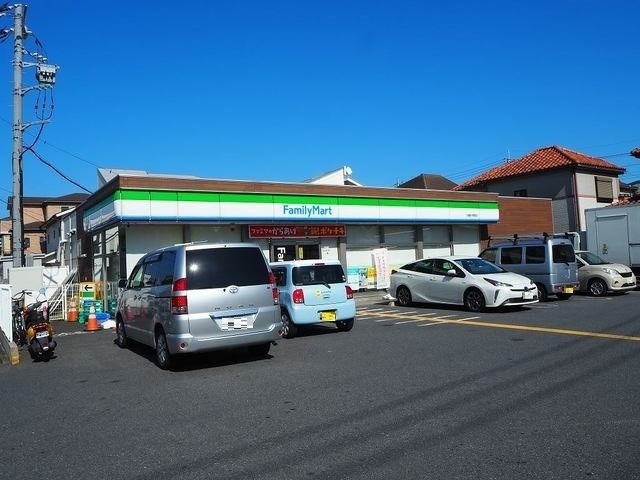 プレシャス　エイト　Ⅰの周辺|ファミリーマート八潮鶴ヶ曽根店まで600m
