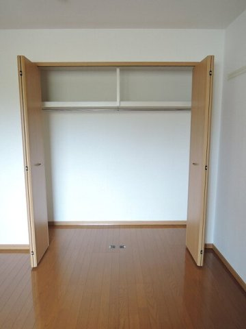 ロイヤル・レジデンス弐番館の収納