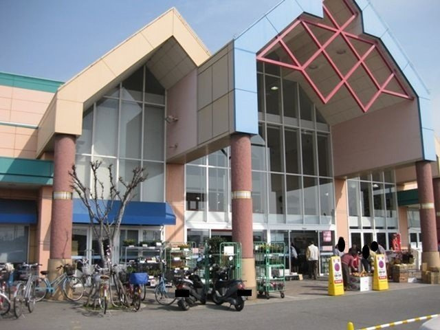シャ　ティグレの周辺|マルナカ中島店まで550m