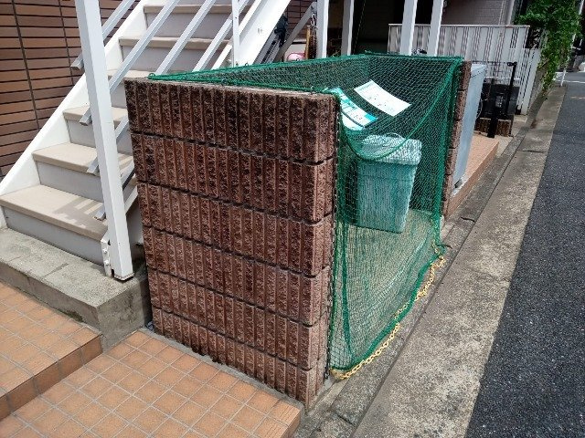 レオパレスリバーエイトのその他|ゴミ置場