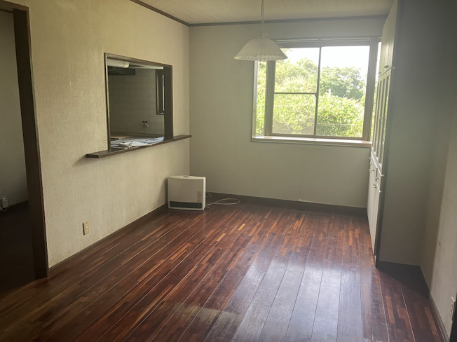 【居間・リビング】 | 岩屋鵜崎　オーシャンビューの戸建