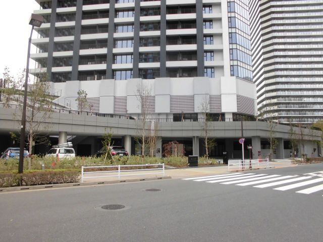 ドゥ・トゥールキャナル＆スパWESTの外観