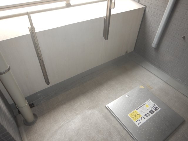クレヴィア東京八丁堀新川ザ・レジデンスのバルコニー