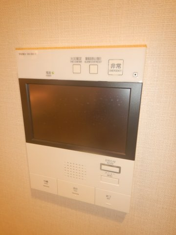 クレヴィア東京八丁堀新川ザ・レジデンスの防犯設備|TVモニター付きインターホン