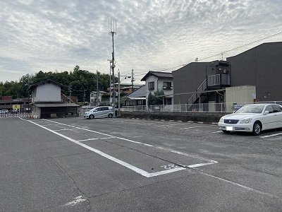 レオパレスサン宮島のその他|駐車場①