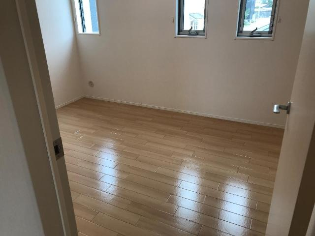イーストヒルズEの内装|洋室