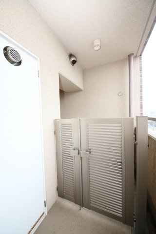 ファイーヴ土穴の玄関