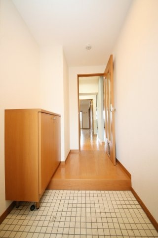 ファイーヴ土穴の玄関|別のお部屋の写真となります。
イメージです。