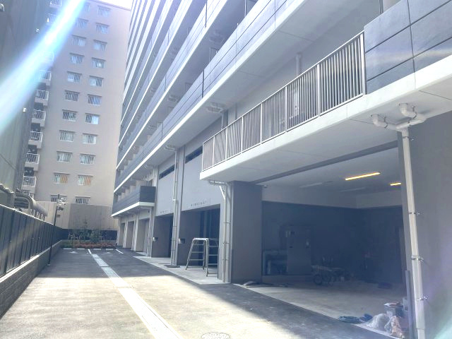 リビオメゾン新大阪の駐車場