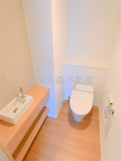 プレディアスタイル池上南のトイレ|トイレ　温水洗浄便座　洗面付き