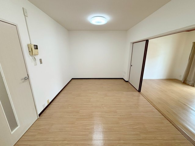 ハマハイツの内装