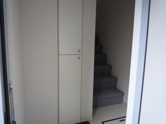 【玄関】 | ラパン三軒茶屋